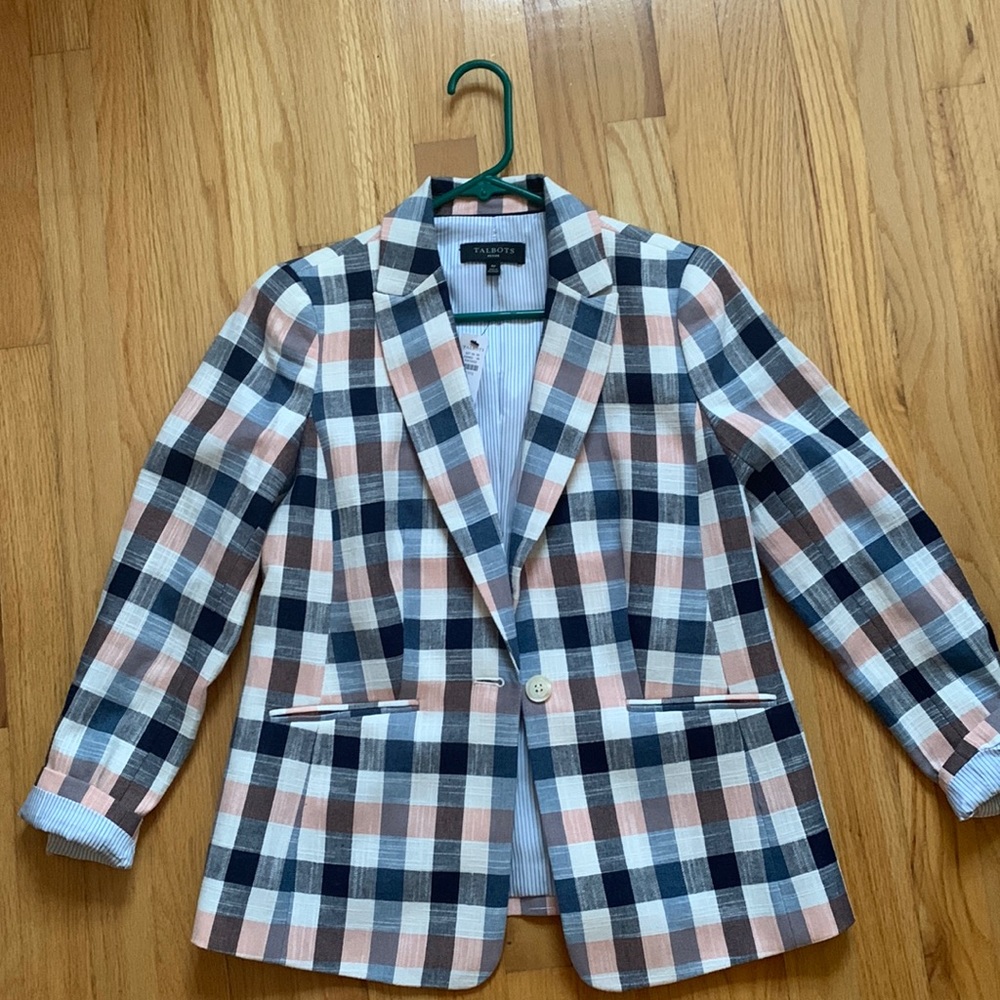 Talbots blazer in size 4P new with tag